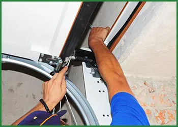 Fairfax Quality Garage Door Fairfax, CA 415-712-7009 - garagedoor-spring-repair-t-21-gr-39m